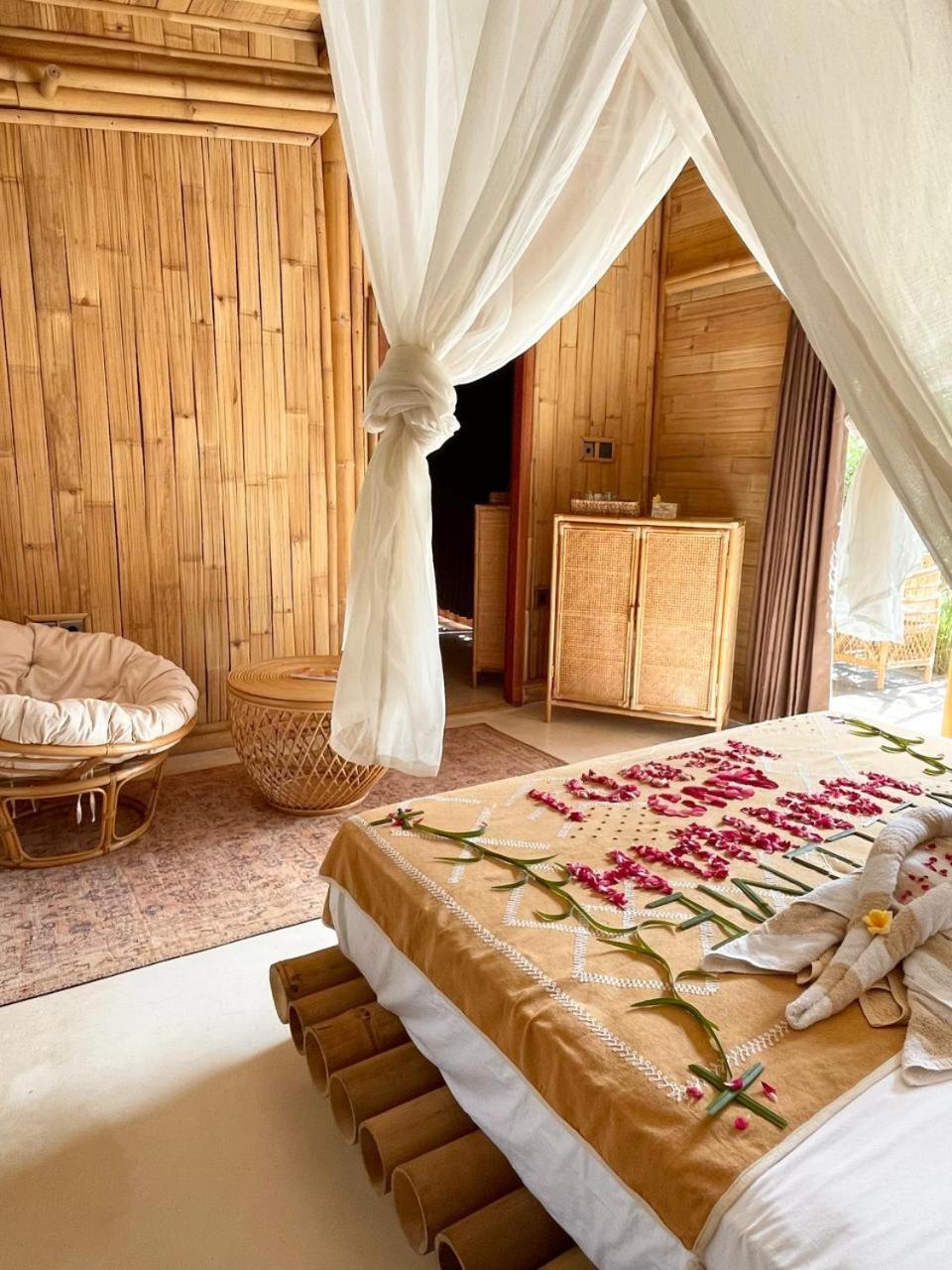 Nusava Boutique Hotel Sakti Exterior photo